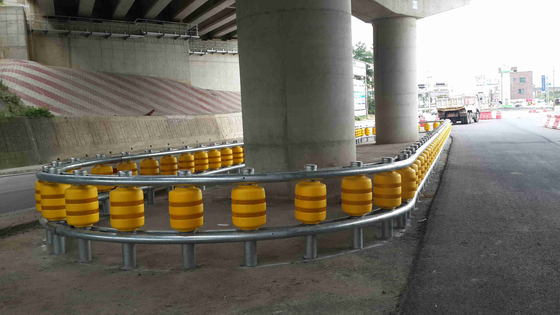 Good price Máy tạo cuộn đường cao tốc Guardrail với đường kính lăn lớn 245/350 mm trực tuyến