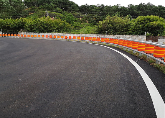 Bọt có thể xoay tự do Đầy ắp Đường cao tốc An toàn Rolling Barrier