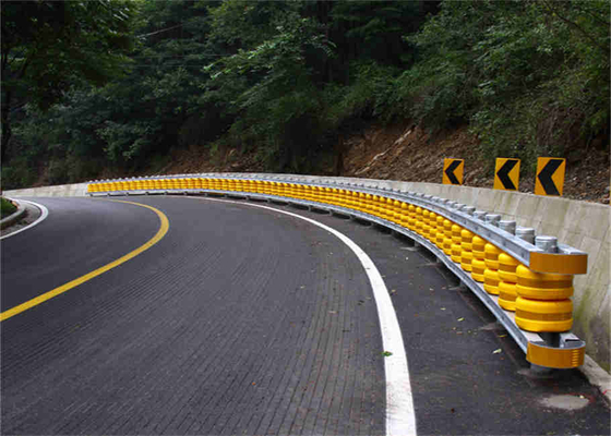 Good price EVA PU Bọt Đường cao tốc Xoay An toàn Rào cản Va chạm Bằng chứng Đối với Lan can trực tuyến