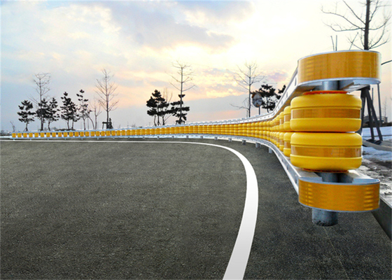 ISO tiêu chuẩn giao thông đường bộ EVA An toàn Rolling Barrier cho High Guardrail