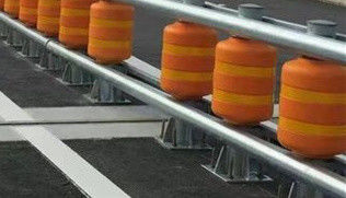 Giá tốt Rào chắn an toàn dài 2000 mm màu vàng sọc đen chống va đập cho khu vực làm việc trực tuyến