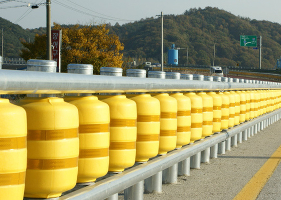 An toàn giao thông EVA Đường cao tốc Đường cao tốc Cushion Guardrail Roller Barriers