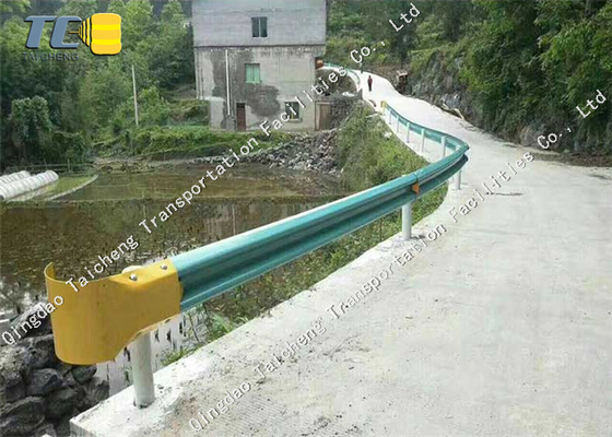 Nhà sản xuất rào chắn thép galvanized W Beam Guardrail cho an toàn đường cao tốc