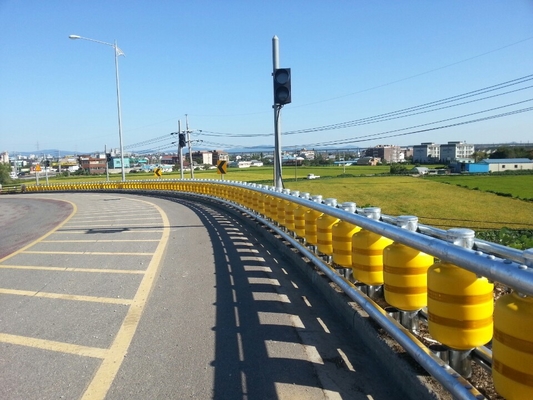 Good price Đường cao tốc HDG Highway Roller Barrier cho Trung Đông trực tuyến